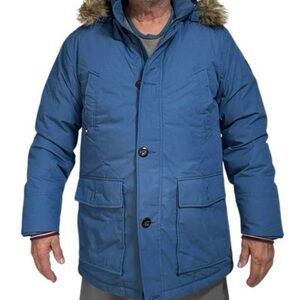 NWT Tommy Hilfiger
Essential Recycled Down
Parka Jacket Men's XL Blue Hooded